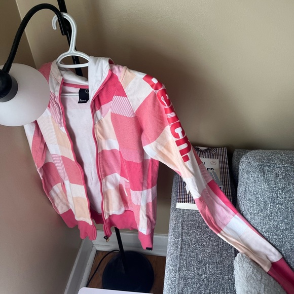 ‼️SALE‼️💕Bench Plaid Zip Up Hoodie Sweater (s) - Picture 3 of 6